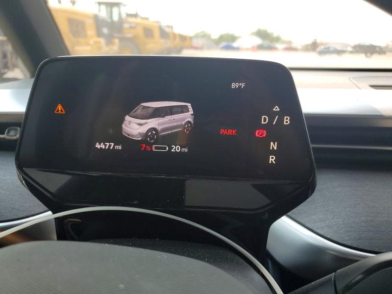 2025 VOLKSWAGEN ID BUZZ PRO S PLUS 9