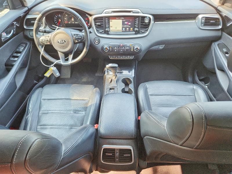 2017 KIA SORENTO SX V6 8