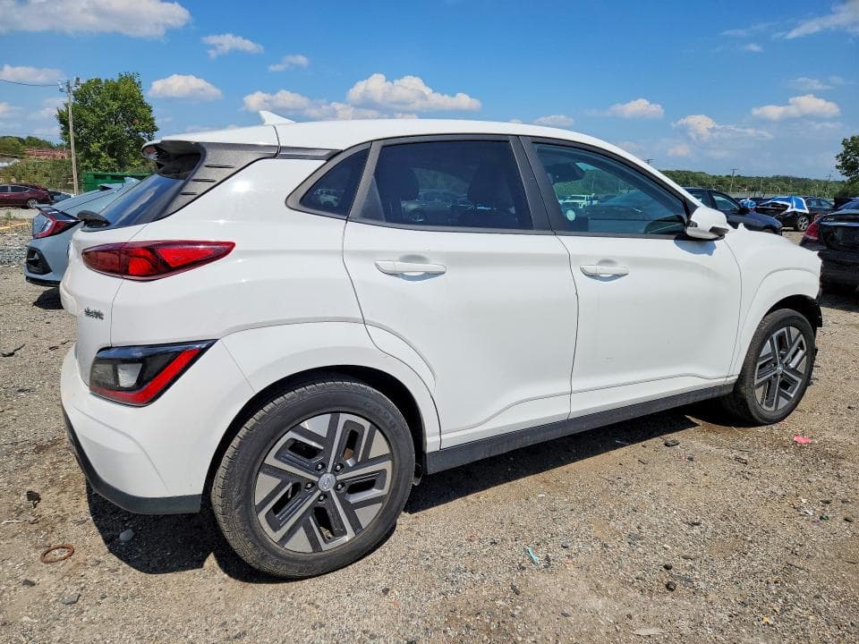 2023 HYUNDAI KONA SEL 3