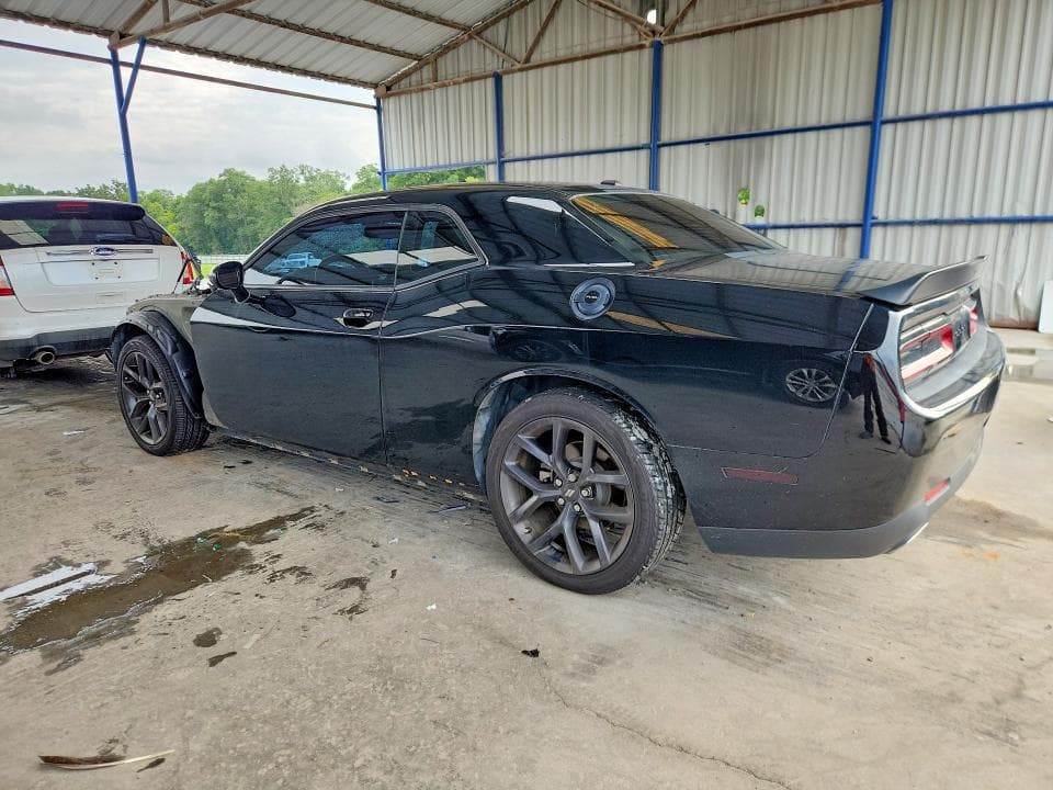 2021 DODGE CHALLENGER SXT 2