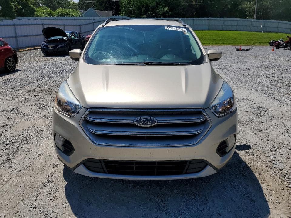 2018 FORD ESCAPE SE 5