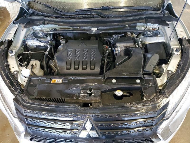 2024 MITSUBISHI ECLIPSE CROSS LE 12