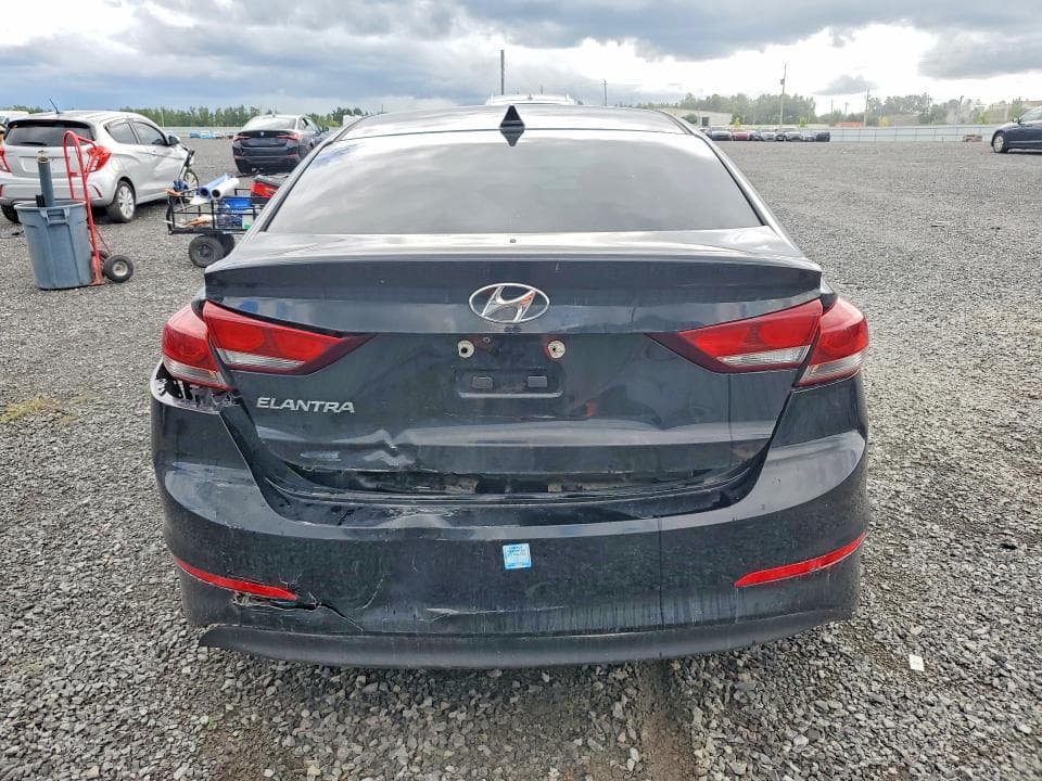 2017 HYUNDAI ELANTRA SE 6