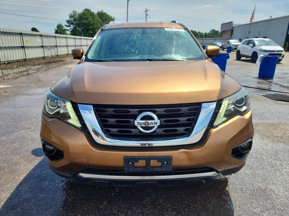 2017 NISSAN PATHFINDER SL 5