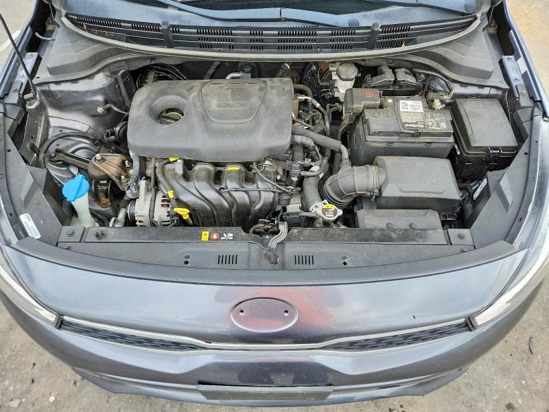 2019 KIA RIO S 11