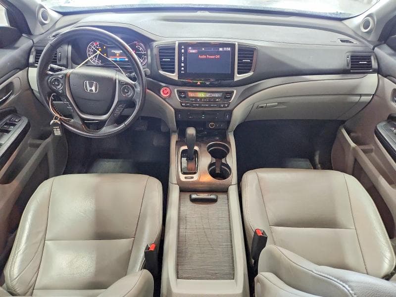 2017 HONDA PILOT EXL 8