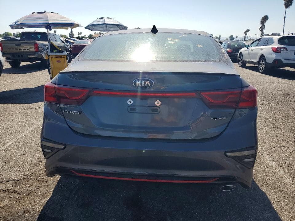 2021 KIA FORTE GT LINE 6