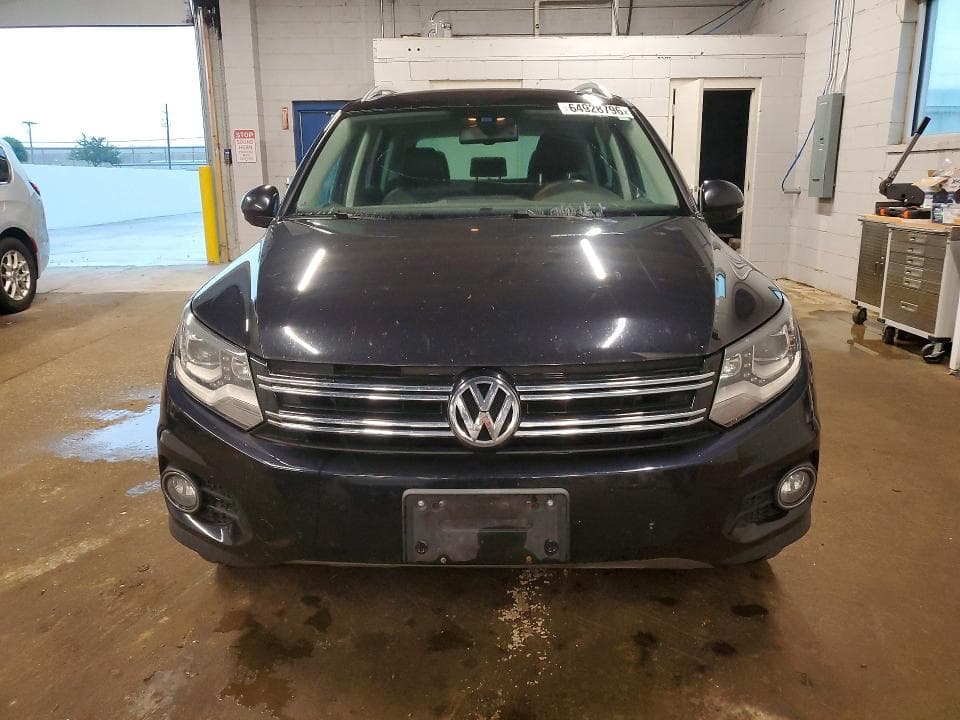 2017 VOLKSWAGEN TIGUAN SPORT 5