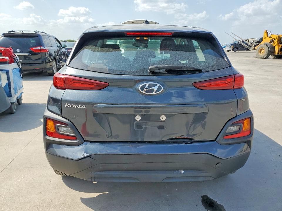 2021 HYUNDAI KONA SE 6