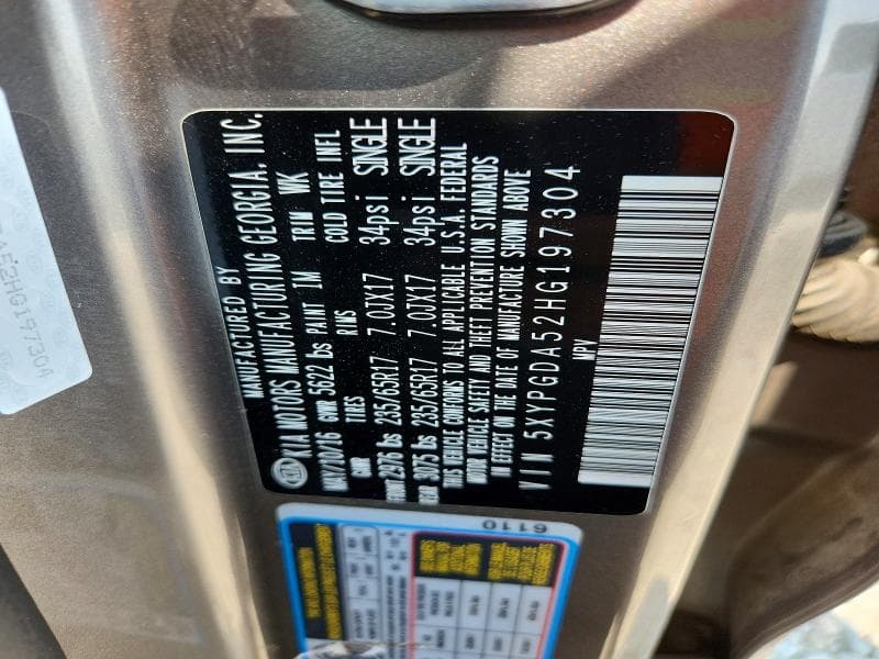 2017 KIA SORENTO LX V6 13