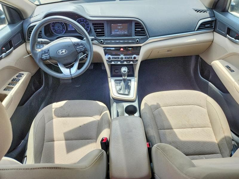 2020 HYUNDAI ELANTRA SE 8