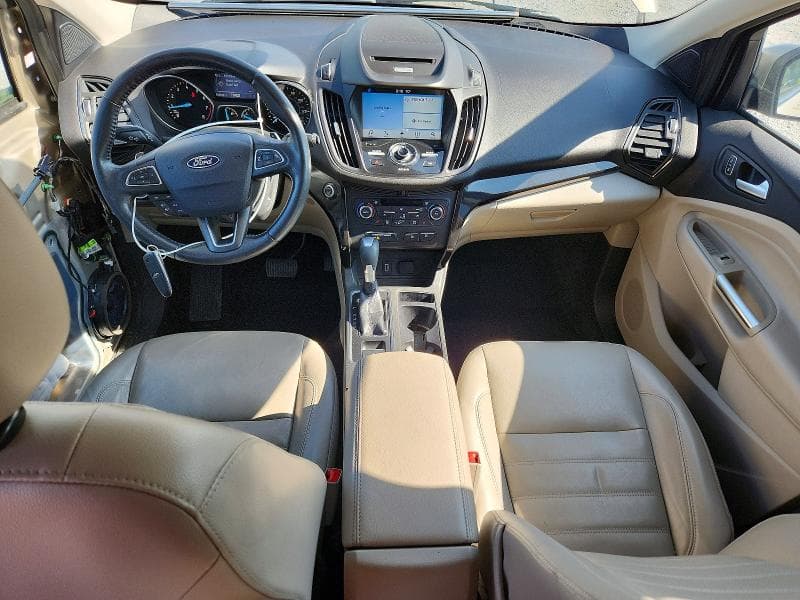 2017 FORD ESCAPE TITANIUM 8