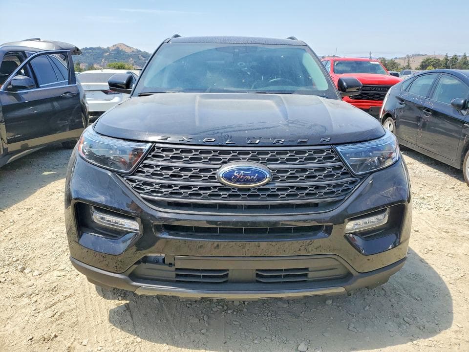 2022 FORD EXPLORER XLT 5