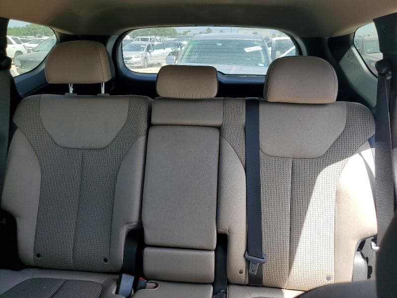 2023 HYUNDAI SANTA FE SE 10