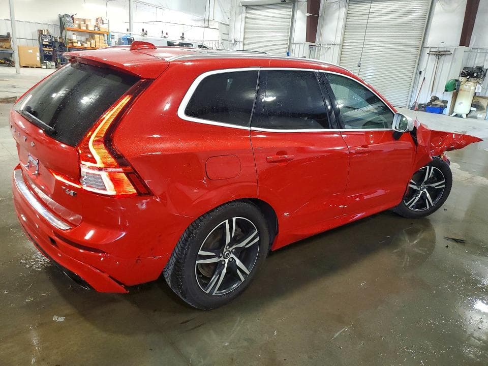 2018 VOLVO XC60 T6 R-DESIGN 3