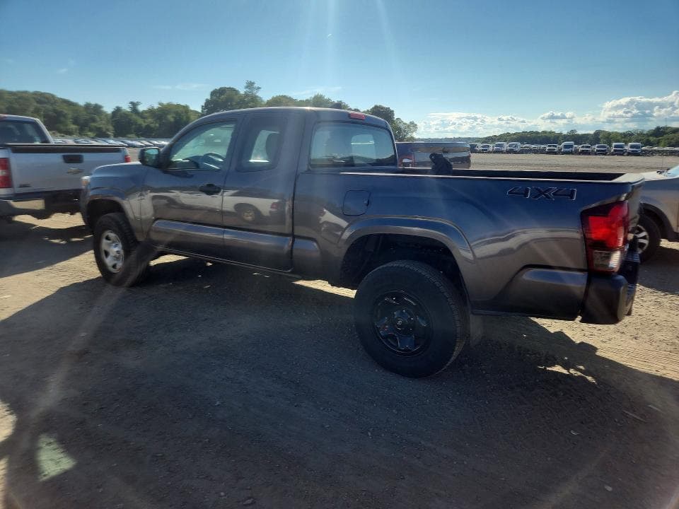 2018 TOYOTA TACOMA SR 2