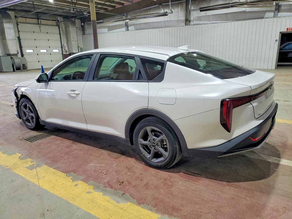 2025 KIA K4 LXS 2