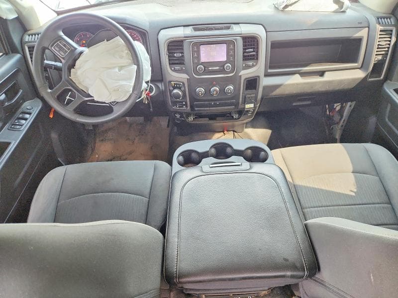 2021 RAM 1500 CLASSIC SSV 8