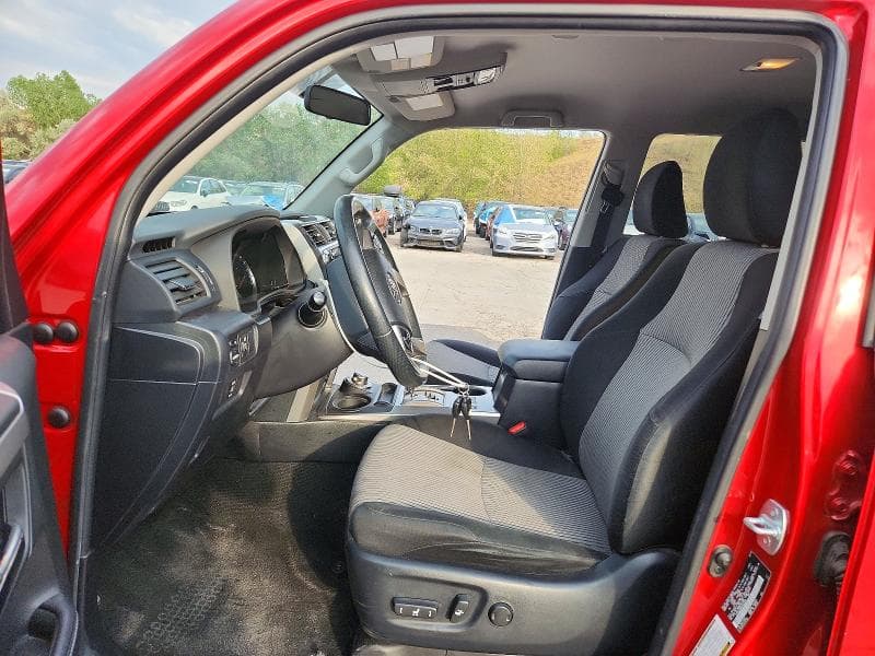 2019 TOYOTA 4RUNNER SR5 7