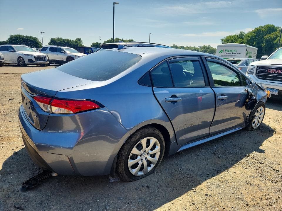 2026 TOYOTA COROLLA LE 3