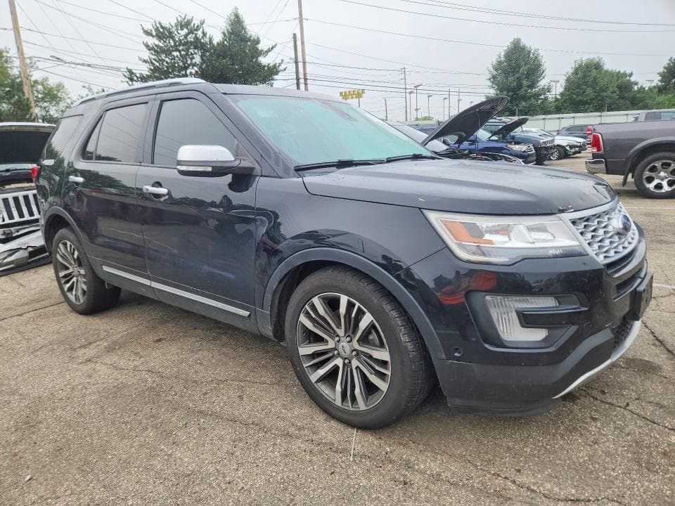 2017 FORD EXPLORER PLATINUM 4