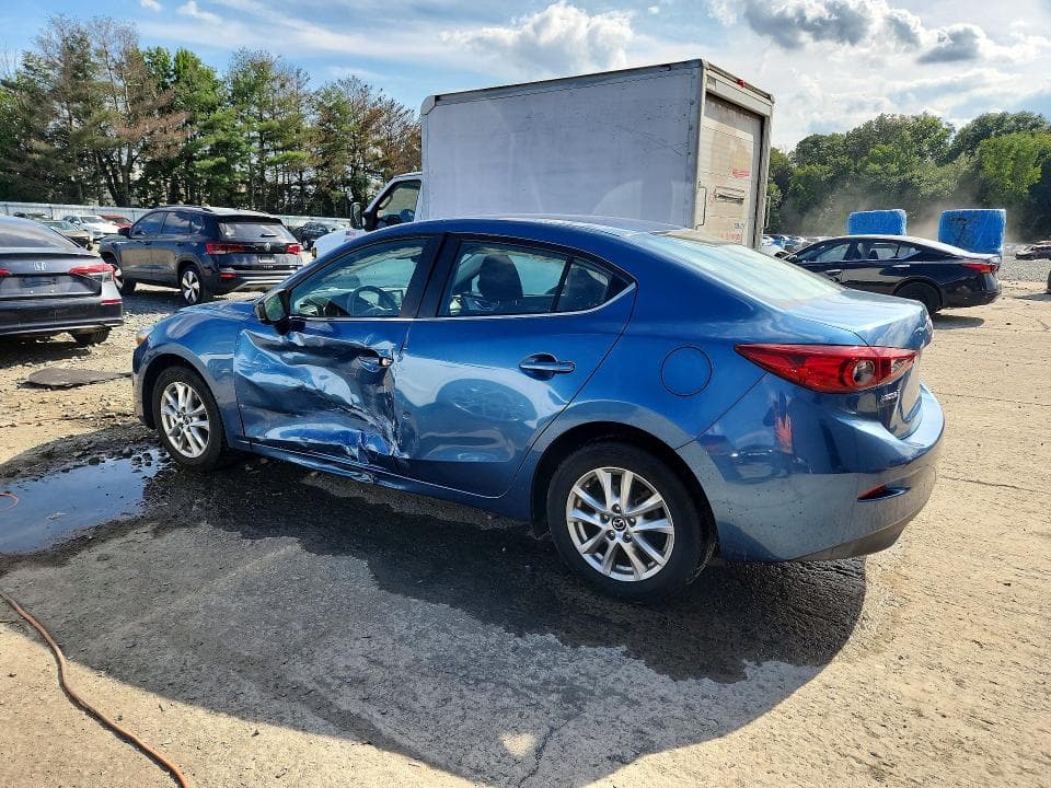 2018 MAZDA 3 SPORT 2
