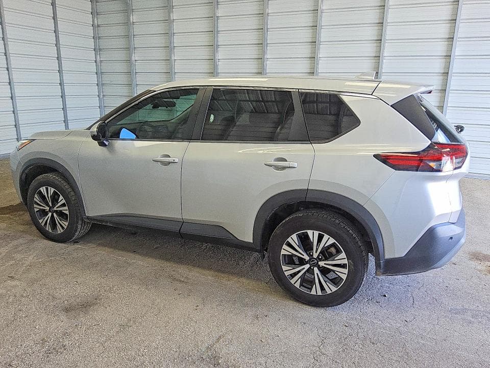 2022 NISSAN ROGUE SV 2