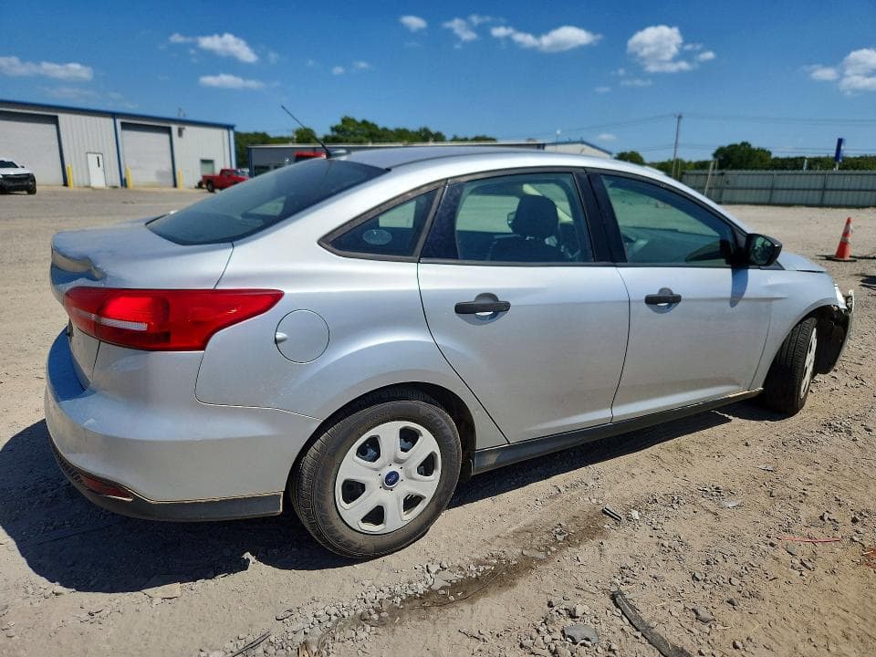 2018 FORD FOCUS S 3