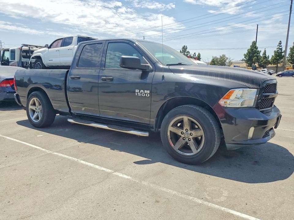 2017 RAM 1500 ST 4