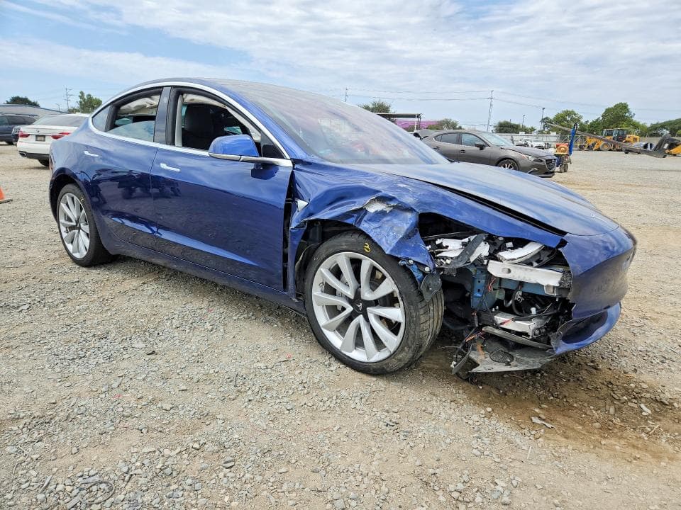 2020 TESLA MODEL 3 4