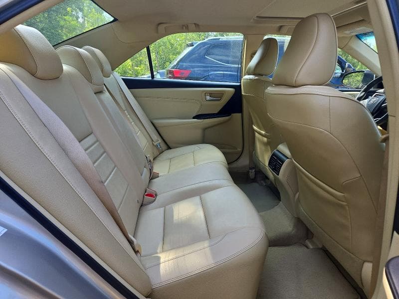 2017 TOYOTA CAMRY LE 10