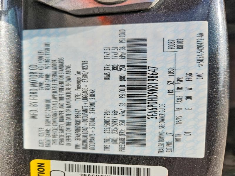 2019 FORD FUSION SE 12