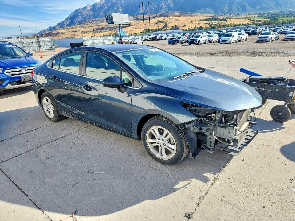 2017 CHEVROLET CRUZE LT 4