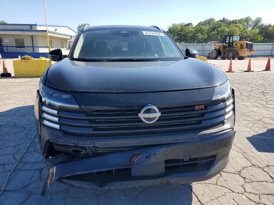 2026 NISSAN KICKS SR 5