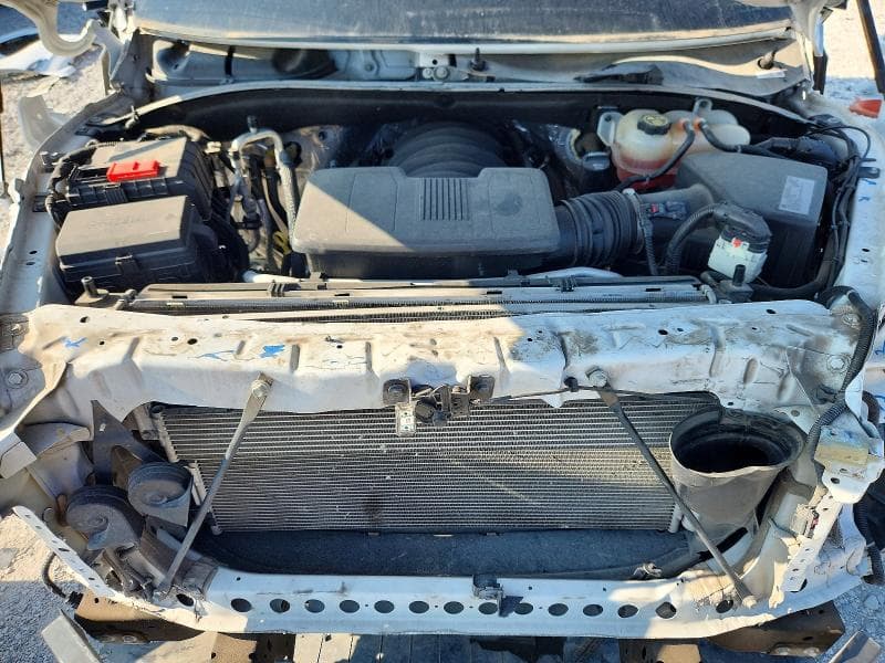 2021 GMC YUKON SLT 12