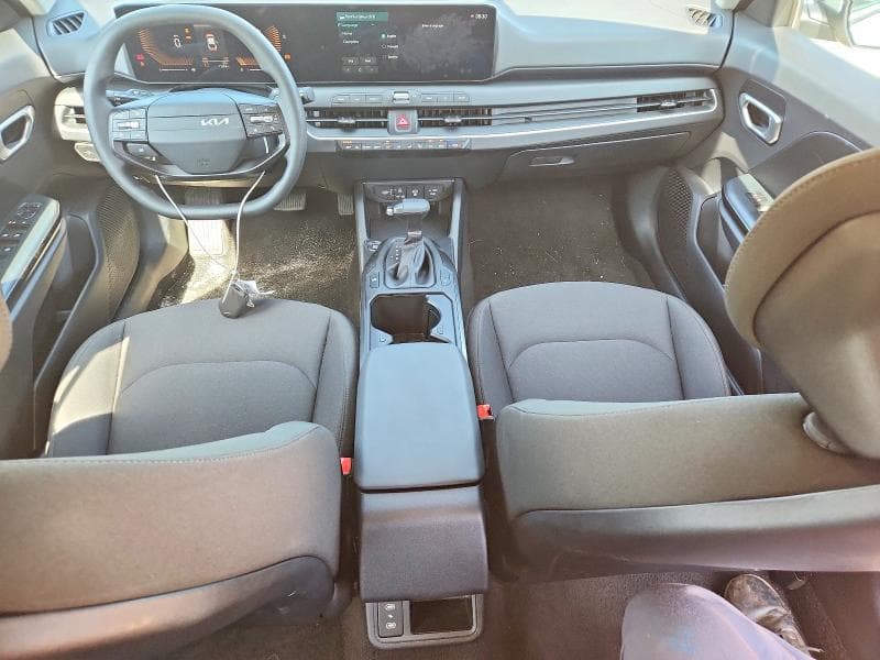 2026 KIA K4 LXS 8