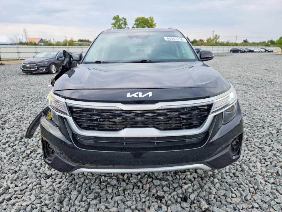 2022 KIA SELTOS EX 5