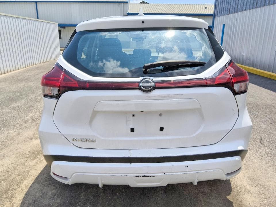 2023 NISSAN KICKS S 6