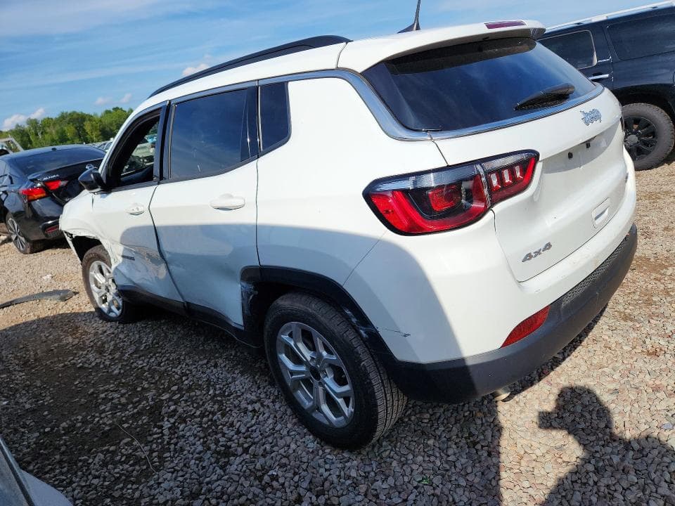 2025 JEEP COMPASS LATITUDE 2