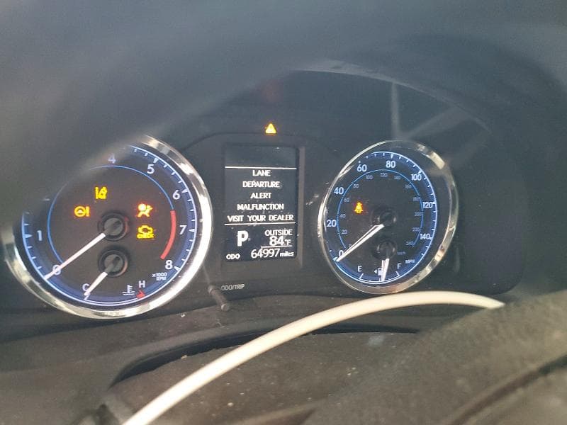 2017 TOYOTA COROLLA L 9