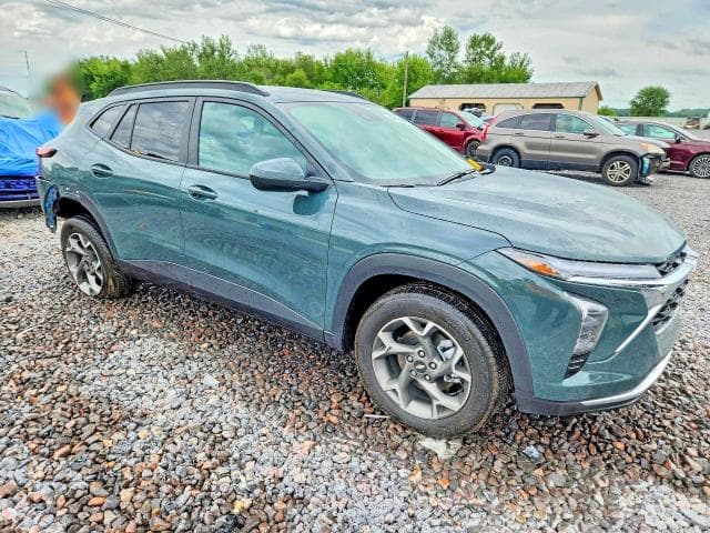 2025 CHEVROLET TRAX 1LT 4