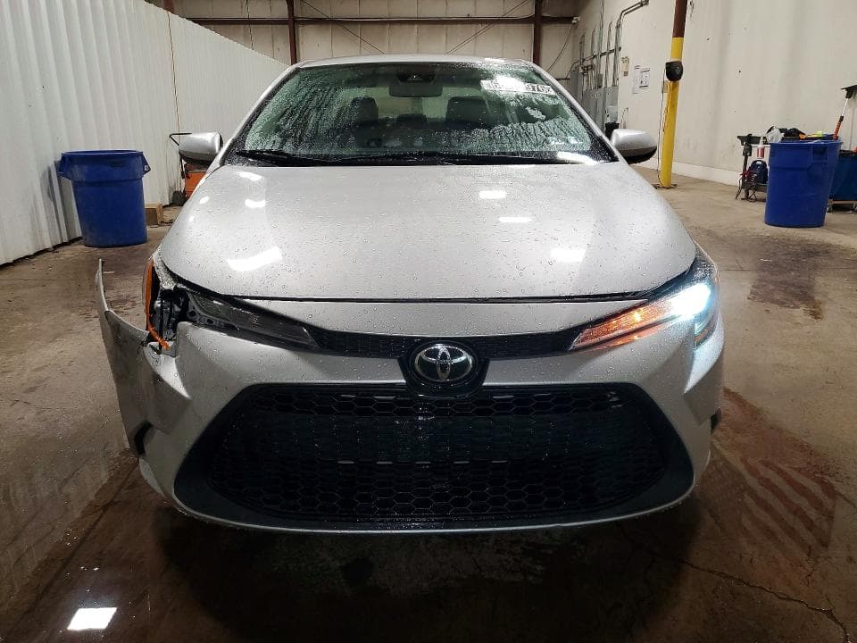 2022 TOYOTA COROLLA LE 5