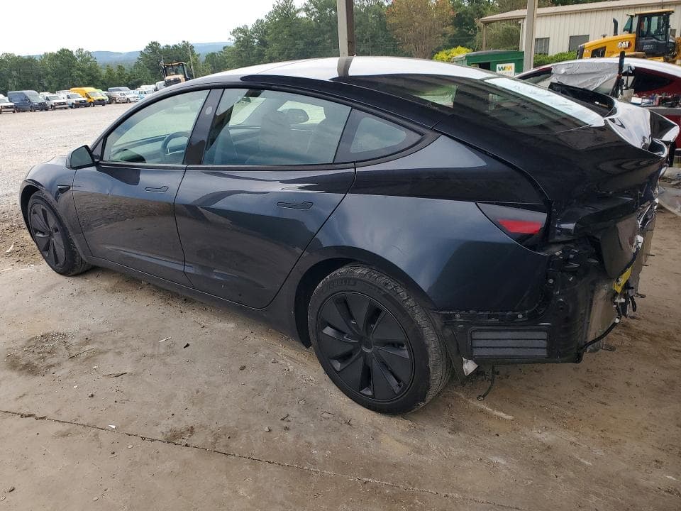 2025 TESLA MODEL 3 2