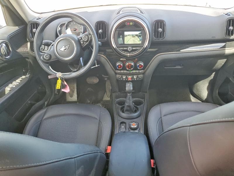 2019 MINI COOPER COUNTRYMAN 8