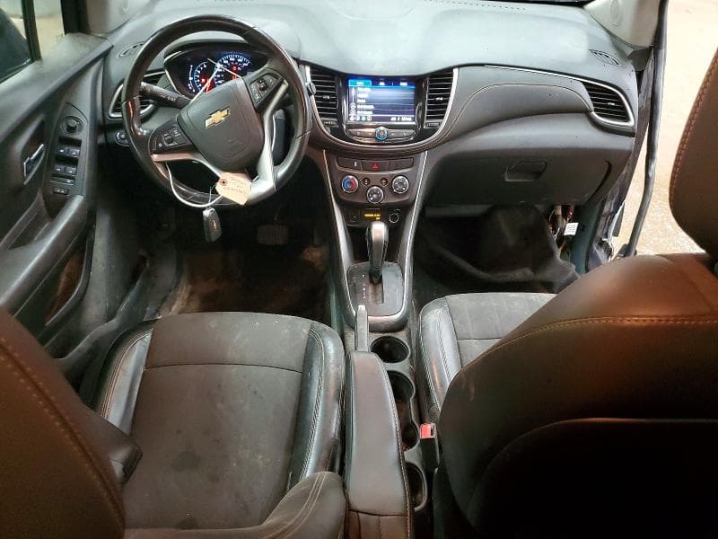 2021 CHEVROLET TRAX 1LT 8