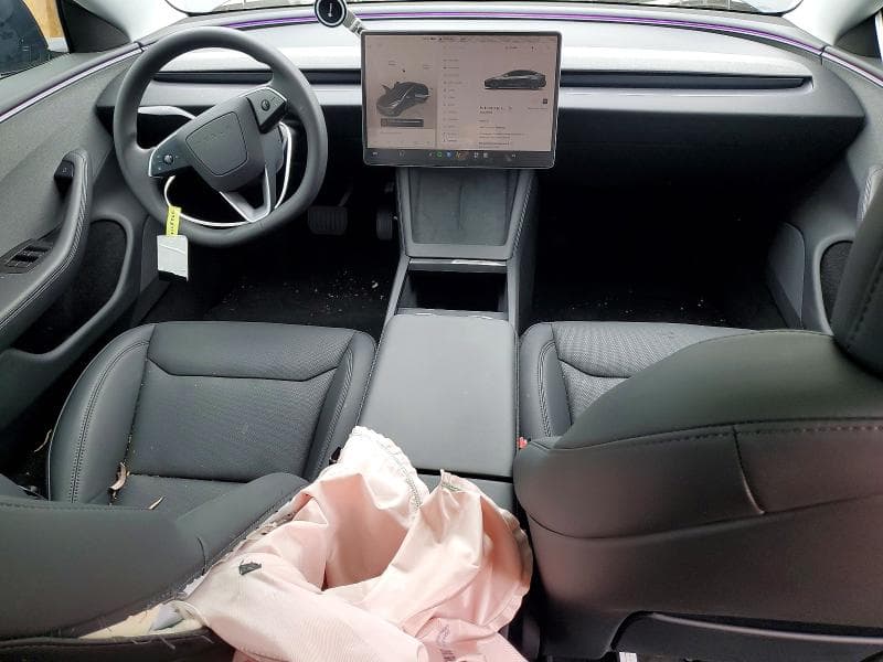 2026 TESLA MODEL 3 8