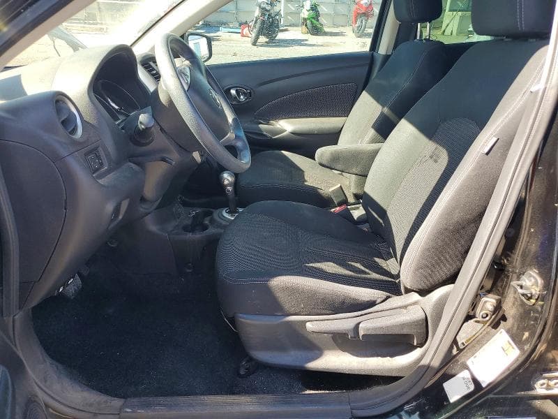 2019 NISSAN VERSA SV 7