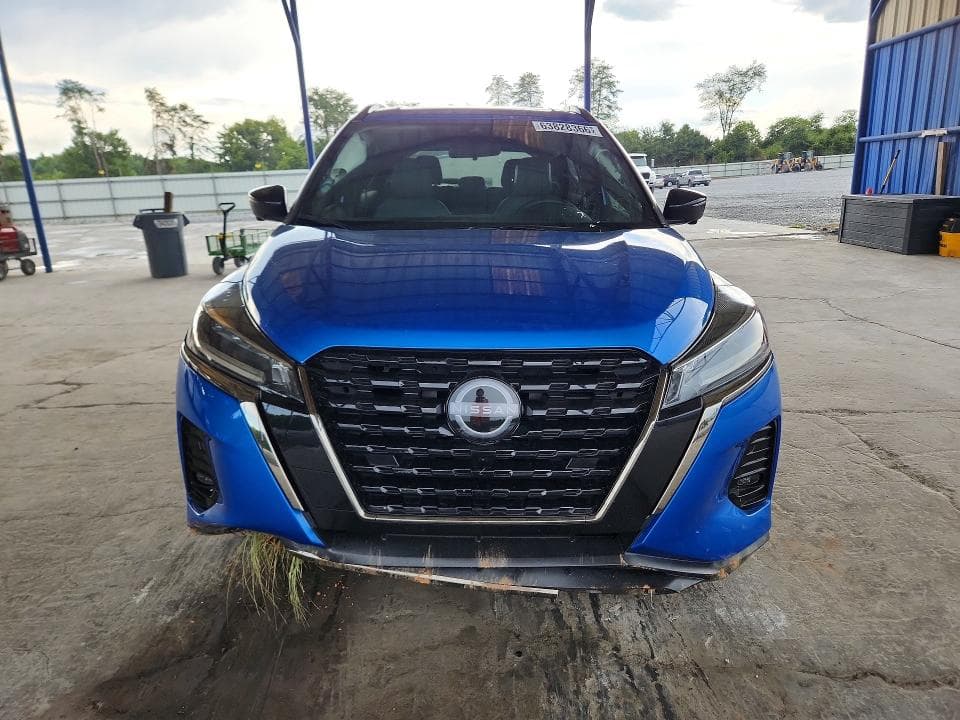 2024 NISSAN KICKS SR 5