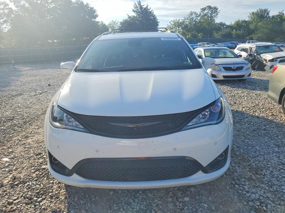 2020 CHRYSLER PACIFICA LIMITED 5