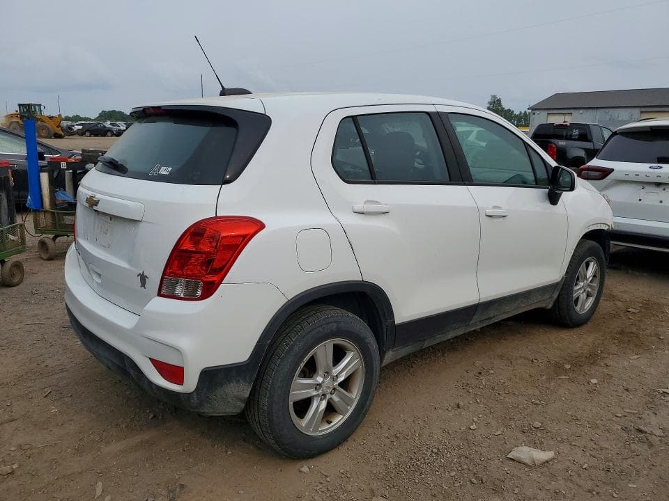 2017 CHEVROLET TRAX LS 3